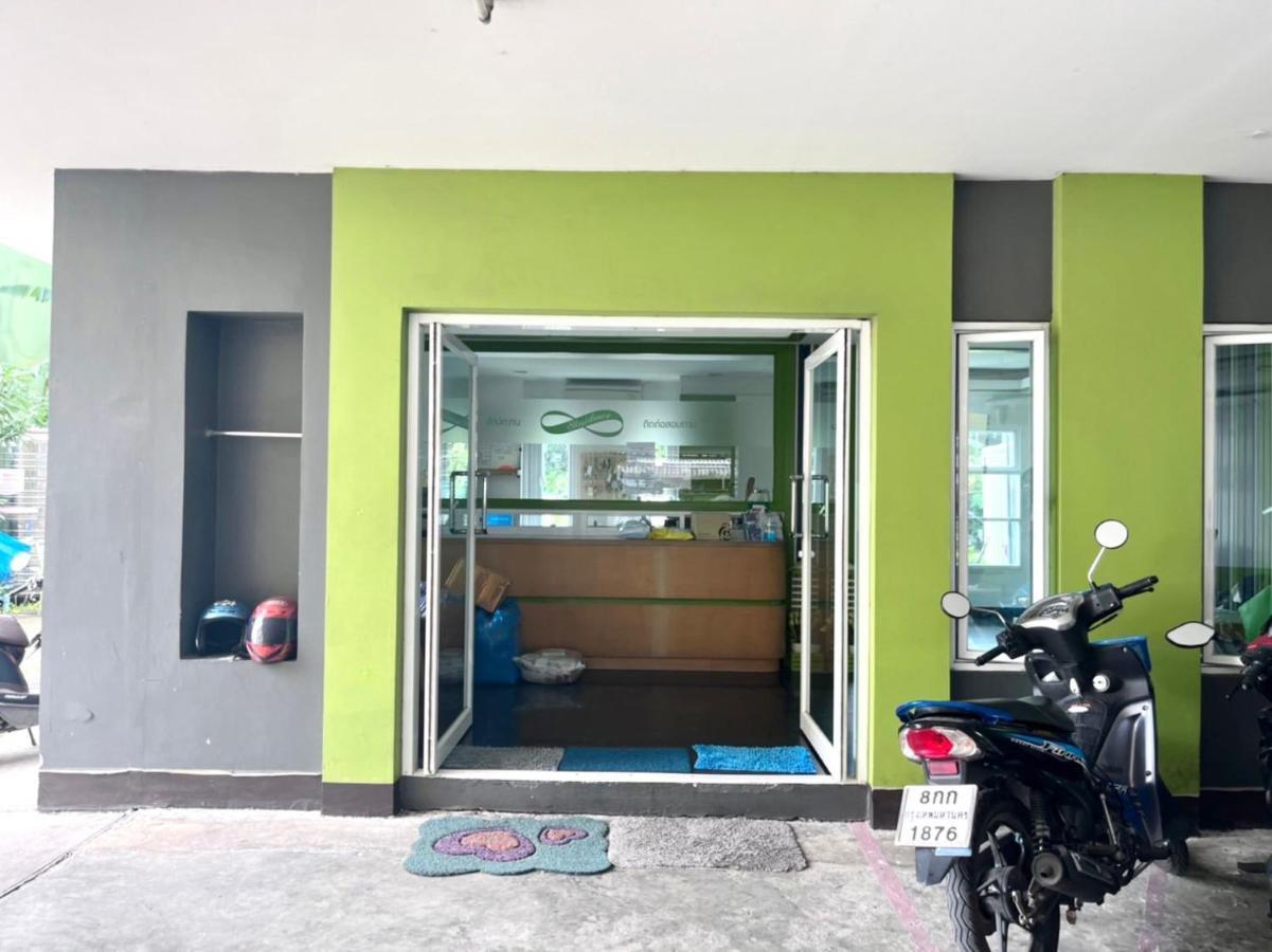 8 Residence Bangkok Ngoại thất bức ảnh