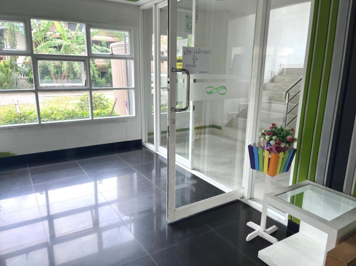 8 Residence Bangkok Ngoại thất bức ảnh
