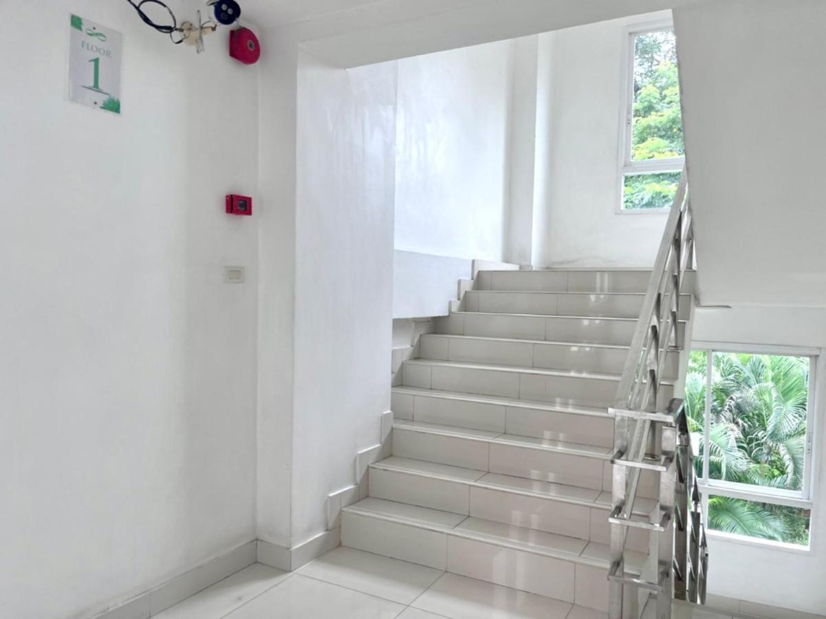 8 Residence Bangkok Ngoại thất bức ảnh