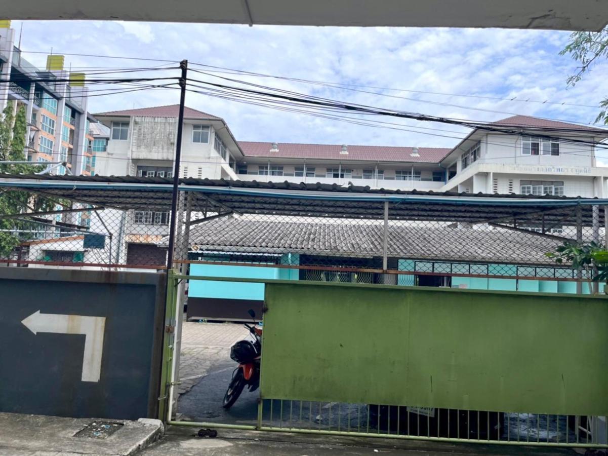 8 Residence Bangkok Ngoại thất bức ảnh